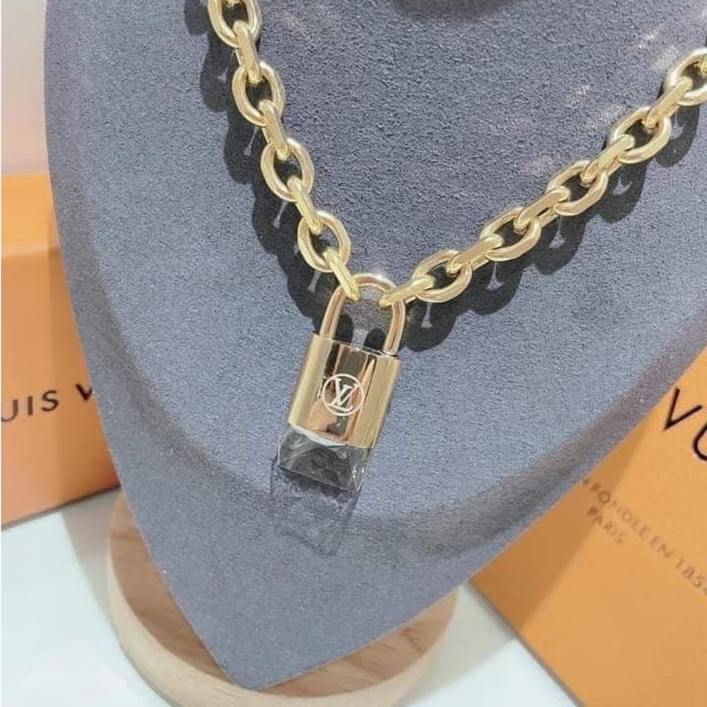 🔥FREE SHIPPING FASHION JEWELRY🔥